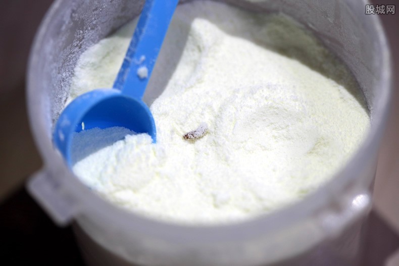2020奶粉销量排行_排名前十的婴儿奶粉有哪些,国际妈咪APP最新婴儿奶粉