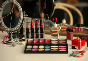 国务院公布化妆品监管条例 不得欺骗误导消费者