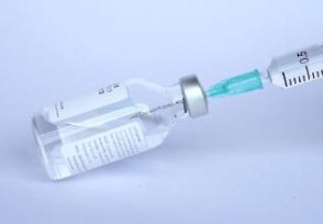 微商498元一支新冠疫苗开卖？ 企业回应系谣言
