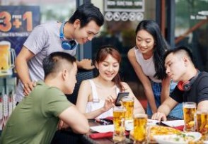 辽宁倡议10人聚会点8人菜 餐厅实行N-2点餐模式