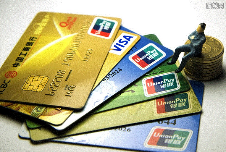 民生银行信用卡审核一般多久？多久能拿到卡片
